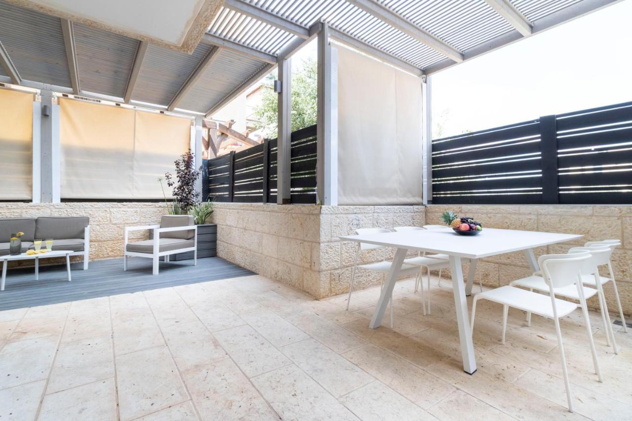 The Haneviim Suites - Isrentals Jerusalén Exterior foto